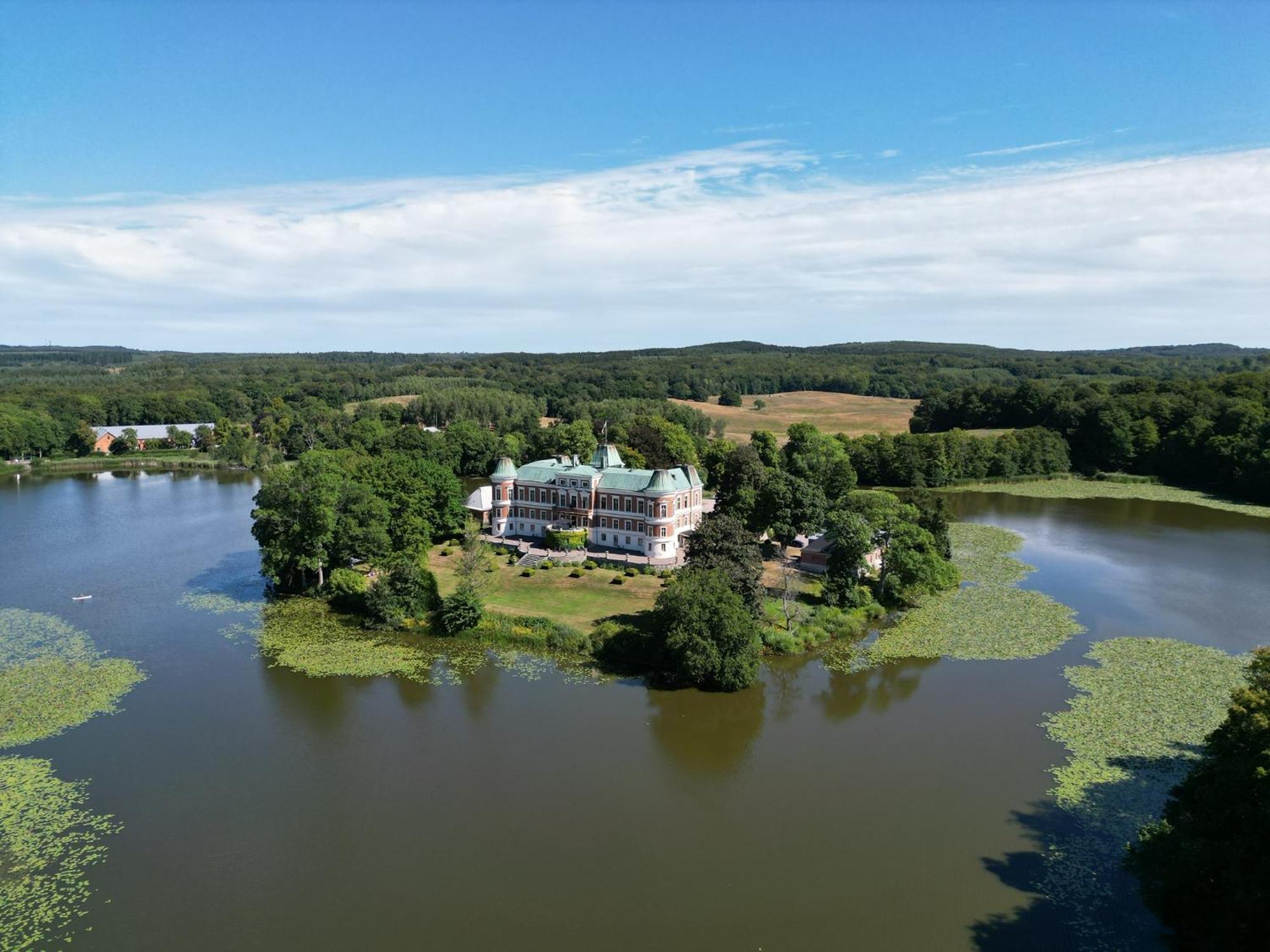 The Norrmans Castle Hotel Genarp Kültér fotó